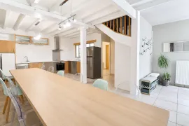 Vente Propriété 438 m², piscine et parc arboré