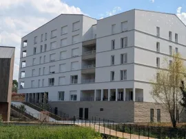 Location BOX - GARAGE - PMR - RESIDENCE SECURISEE NANTES