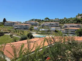Vente BOX NEUFS - RESIDENCE SECURISEE HORIZON CROISETTE