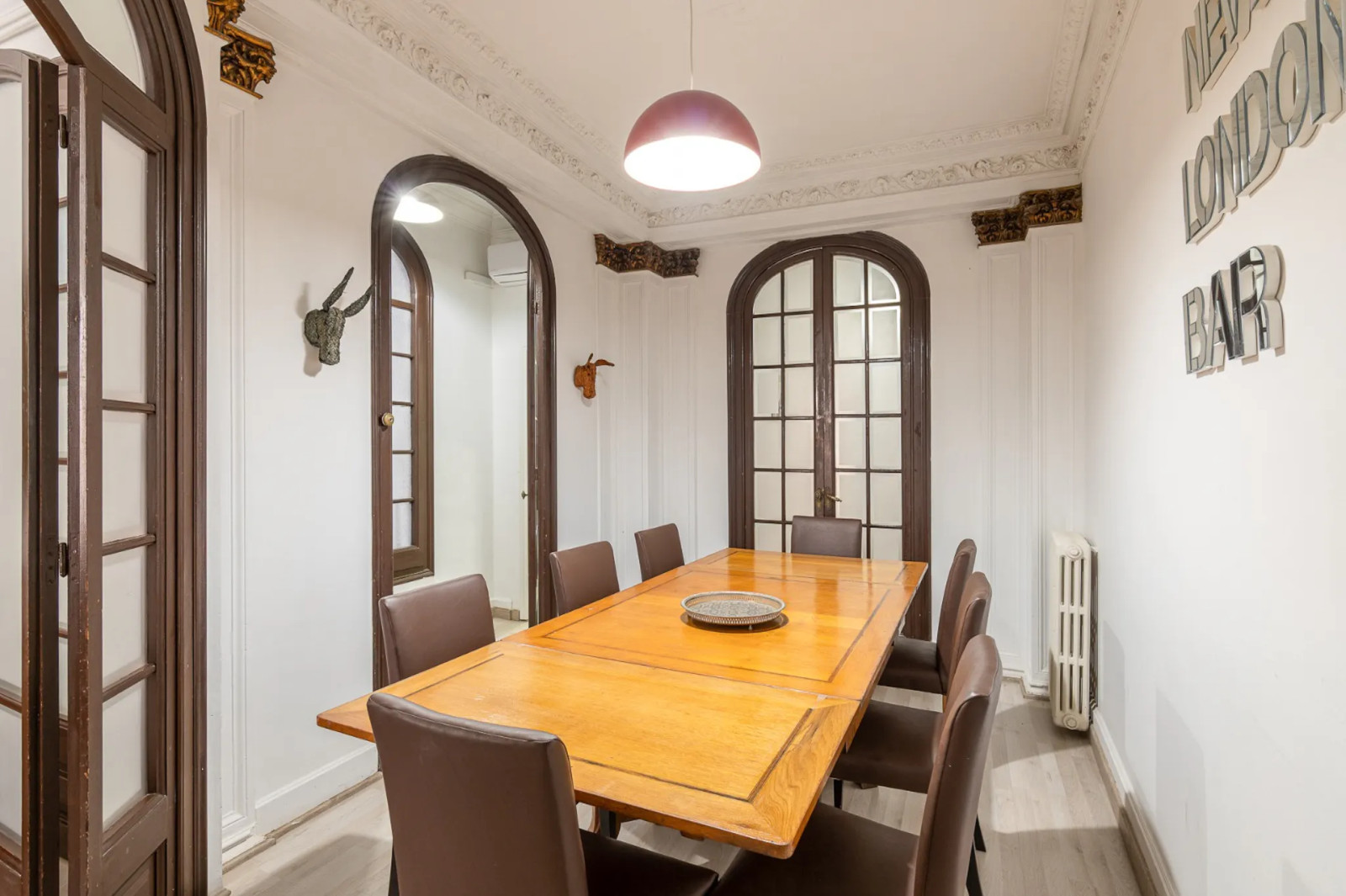 Location Carrer Creu Coberta, Barcelona