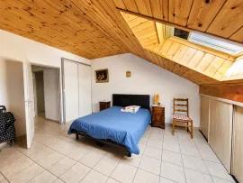 Vente Superbe appartement T4 en duplex traversant