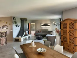 Vente GERS PROPRIETE DE CHARME AVEC PISCINE SUR 8 800 M²