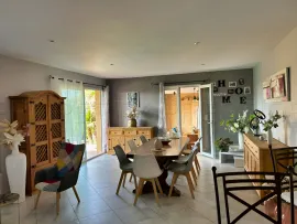 Vente GERS PROPRIETE DE CHARME AVEC PISCINE SUR 8 800 M²