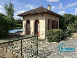 Vente Maison de plain-pied à proximité des commodités
