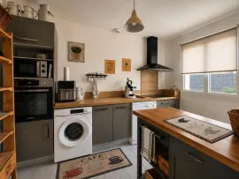 Vente Maison de plain-pied - 3 chambres - garage - climatisation