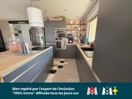 Vente MAISON D ARCHITECTE DE PLAIN PIED - FORT POTENTIEL D EVOLUTION SUR TERRAIN DIVISIBLE