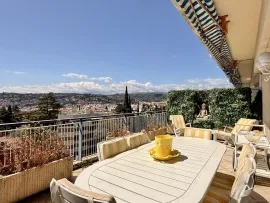 Vente Nice Cimiez - Superbe appartement en dernier étage avec vue exceptionnelle mer e