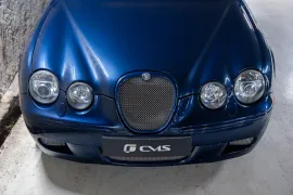 Voiture Jaguar S-Type R Supercharged V8 4.2 396