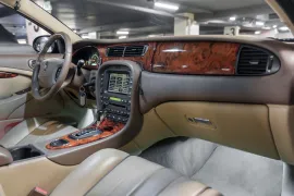 Voiture Jaguar S-Type R Supercharged V8 4.2 396