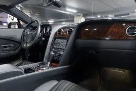 Voiture Bentley Continental GT (II.II) V8 4.0 507