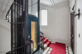 Location Location Bureaux Paris 75008