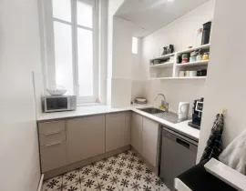 Location Location Bureaux Paris 75008