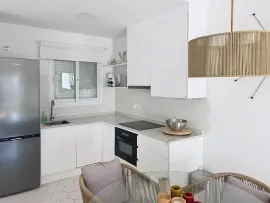 Vente New Golden Mile – Élégant penthouse avec vue