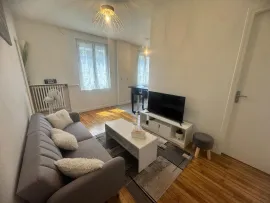 Location Grand studio meublé avec coin nuit