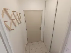 Location Appartement meublé 3 chambres, parking