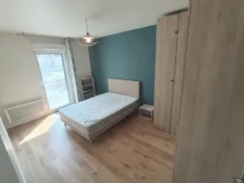 Location Appartement meublé 3 chambres, parking