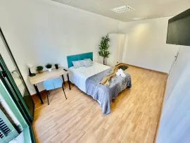 Colocation Ronda de Sant Pere, Barcelona