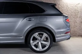 Voiture Bentley Bentayga Hybrid V6 3.0 449