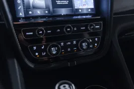 Voiture Bentley Bentayga Hybrid V6 3.0 449