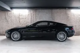Voiture Aston Martin DB9 (I) V12 6.0 450 Touchtronic