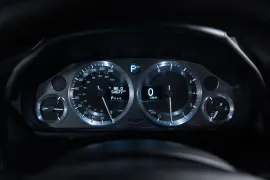 Voiture Aston Martin DB9 (I) V12 6.0 450 Touchtronic