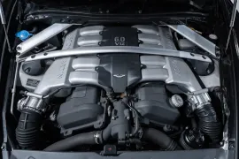 Voiture Aston Martin DB9 (I) V12 6.0 450 Touchtronic