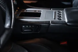 Voiture Aston Martin DB9 (I) V12 6.0 450 Touchtronic