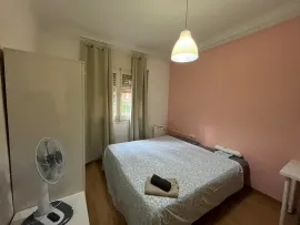 Avinguda de la Riera de Cassoles, Barcelona Barcelona