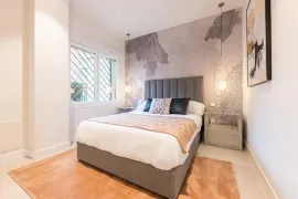 Location Calle del Pinar del Rey, Madrid