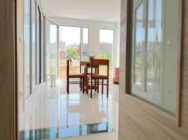 Colocation Avinguda del Cardenal Vidal i Barraquer, Barcelona
