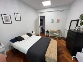Colocation Calle de Alberto Aguilera, Madrid