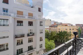 Colocation Calle de Santa Engracia, Madrid