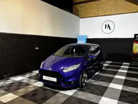 Voiture 1.6T EcoBoost ST-3 Hatchback 3dr Petrol Manual Euro 6 (182 ps)