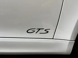 Voiture Porsche Boxster / 718 Boxster Black Edition