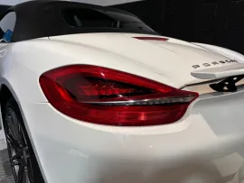 Voiture Porsche Boxster / 718 Boxster Black Edition