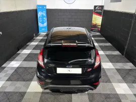 Voiture Ford Fiesta ST-3