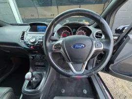 Voiture Ford Fiesta ST-3