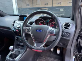 Voiture Ford Fiesta ST-3