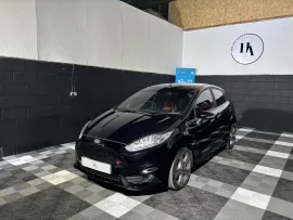 Voiture Ford Fiesta ST-3