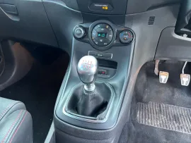 Voiture Ford Fiesta ST-3