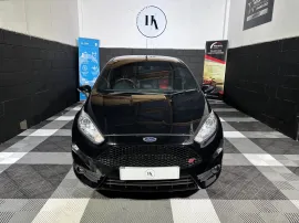 Voiture Ford Fiesta ST-3