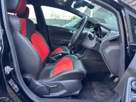 Voiture Ford Fiesta ST-3