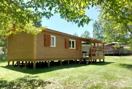 Vente AUDE DOMAINE TOURISTIQUE 9 HA LACS