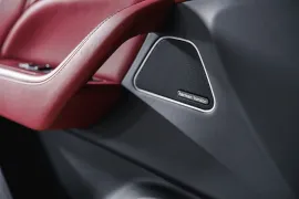 Voiture Maserati Levante (I.II) Trofeo V8 3.8 580