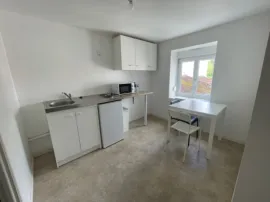 Location Studio T1 de 25m2 meublé au centre de Mirecourt