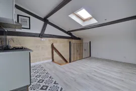 Vente Opportunité à IZON