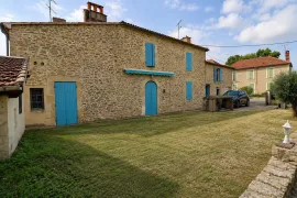 Belle maison de bourg en pierre Castets-en-Dorthe