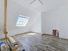 Vente Volume, Luminosité et esprit contemporain- Maison de 2016- 3 chambres- 1024m2 de terrain- grand sous-sol