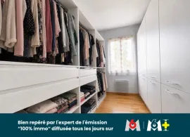 Vente MAISON - PLAIN PIED - 2 CHAMBRES - BUREAU - GARAGE - JARDIN