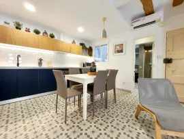 Location Carrer de la Ciutat, Barcelona
